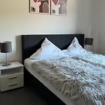 منزل للإقامة Pier 1 Bis 4 Gmuetliche Mit Boxspringbett كوكسهافن