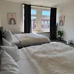 民宿 Pier 1 Bis 4 Gmuetliche Mit Boxspringbett