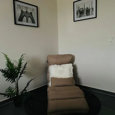 Pier 1 Bis 4 Gmuetliche Mit Boxspringbett * Куксхафен