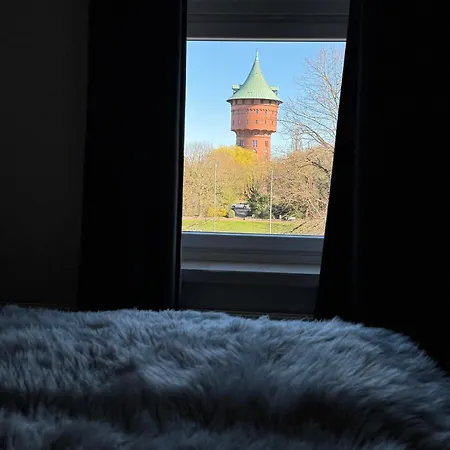 Pier 1 Bis 4 Gmuetliche Mit Boxspringbett 民宿