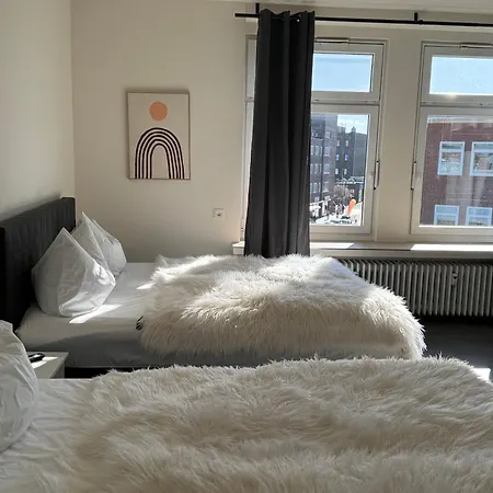 Pier 1 Bis 4 Gmuetliche Mit Boxspringbett 库克斯港