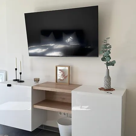 Pier 1 Bis 4 Gmuetliche Mit Boxspringbett * Куксхафен