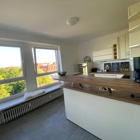 Pier 1 Bis 4 Gmuetliche Mit Boxspringbett Проживание в семье