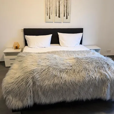 Pier 1 Bis 4 Gmuetliche Mit Boxspringbett * Куксхафен